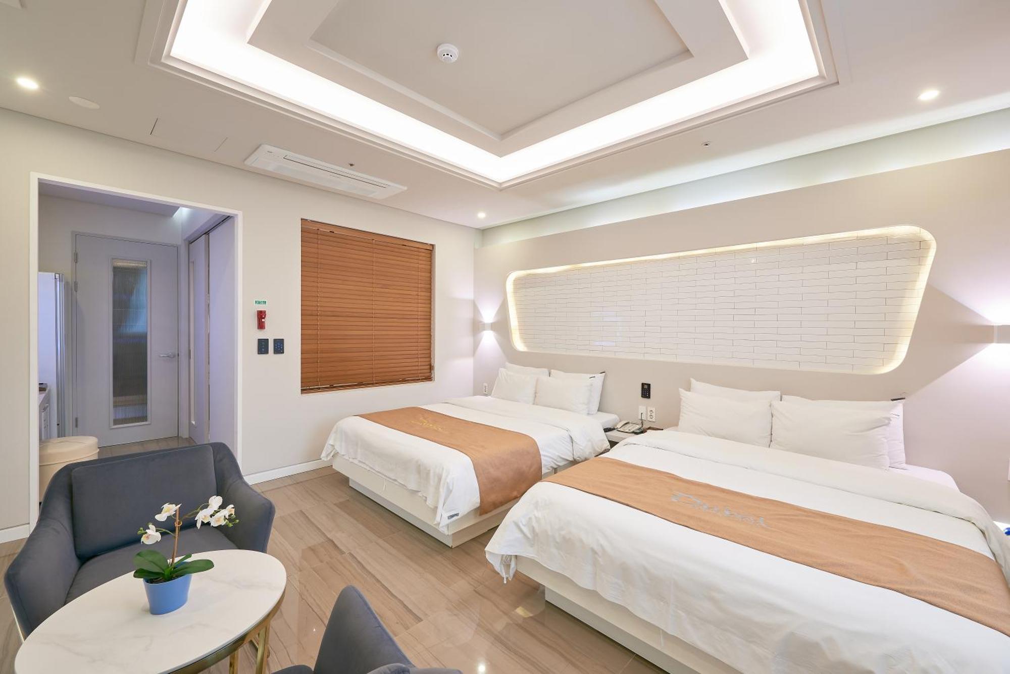 Dubai Hotel غوانغجو المظهر الخارجي الصورة