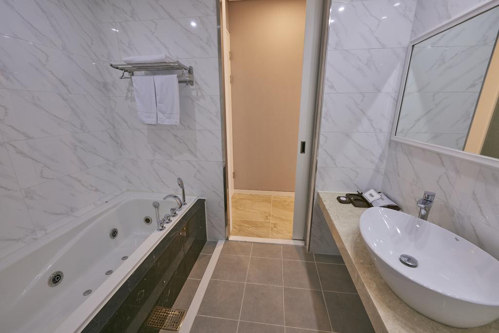 Dubai Hotel غوانغجو المظهر الخارجي الصورة